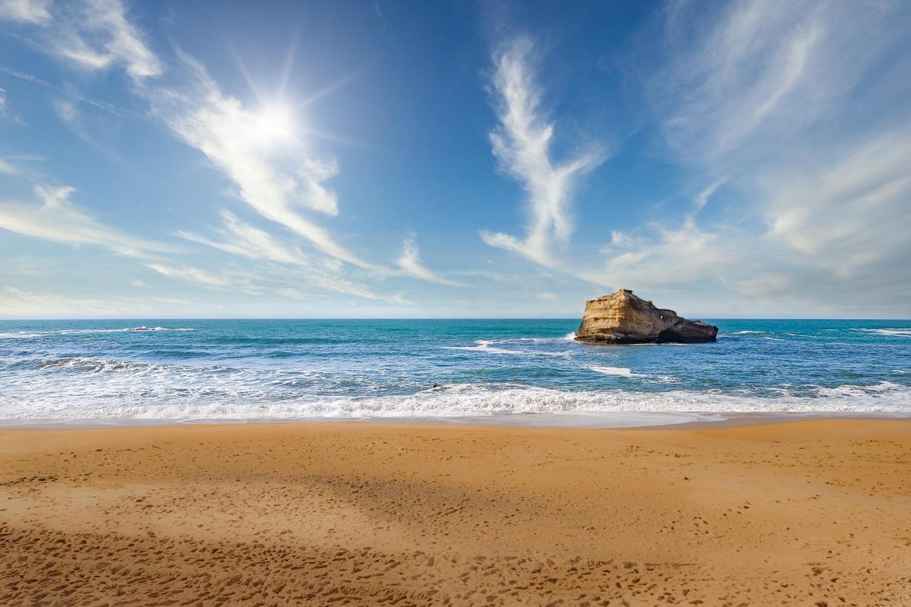 Magnifique Appartement Avec Terrasse, Parking Et Vue Sur L'Ocean Pour 5 Biarritz Bagian luar foto