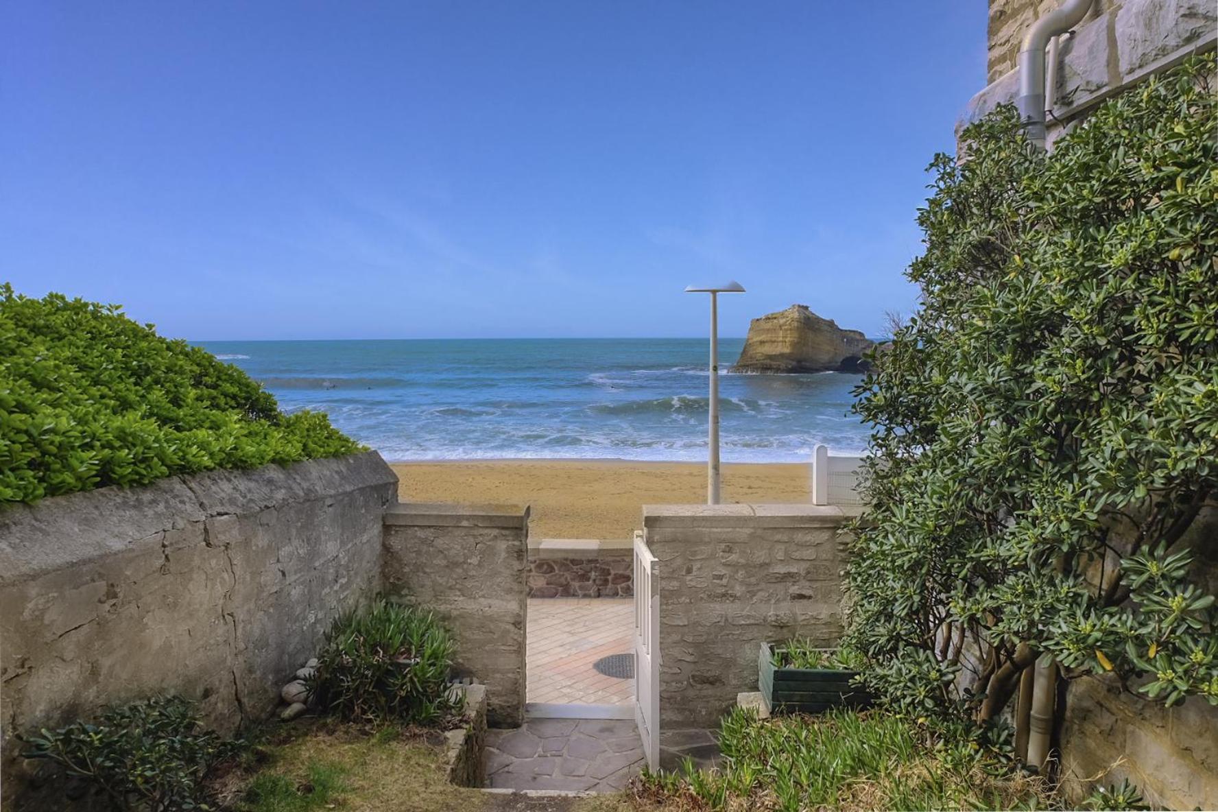 Magnifique Appartement Avec Terrasse, Parking Et Vue Sur L'Ocean Pour 5 Biarritz Bagian luar foto